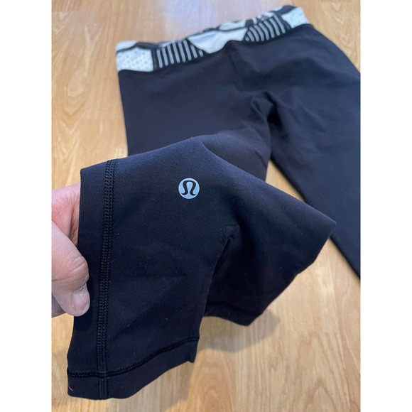 lululemon athletica crop leggings pants - Picture 5 of 6